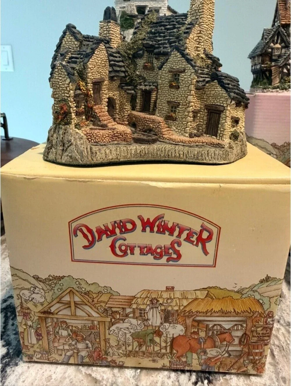 David Winter Cottages Lot of 8 - Some hand signed + all with boxes
